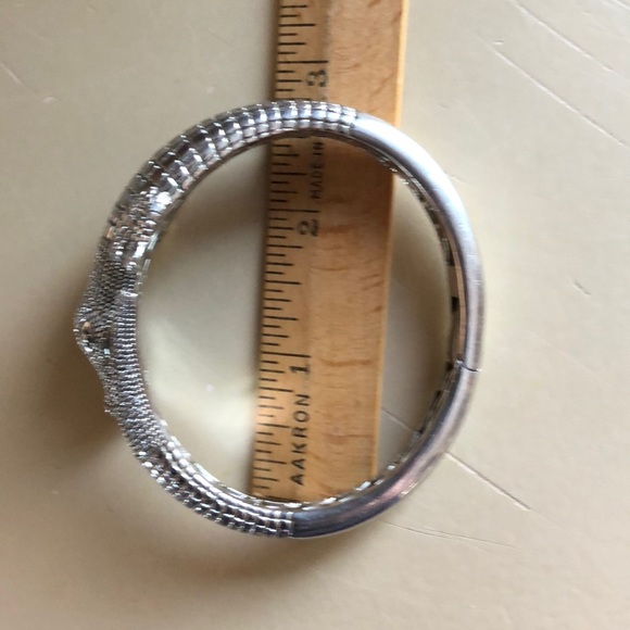 Diamond and silver crocodile cuff * - Picture 7 of 7